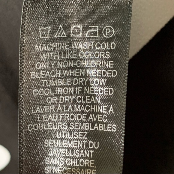 𝅺ADRIANNA PAPELL Black White Puff Sleeve V-Neck Knit Top Size Small NEW - Picture 6 of 8